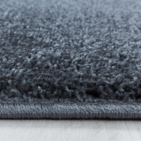 Grey Rug Carpet Soft Monochrome Plain Modern Living Room Bedroom Carpet Mat